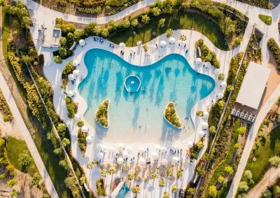Malibu Bay Wave Pool