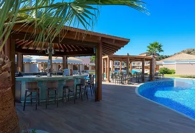 Pool Bar