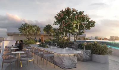 Outdoor Dining Area & BBQ Lounge