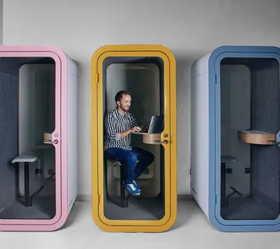 Soundproof Meeting Pods