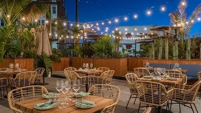 Roof Top Lounge