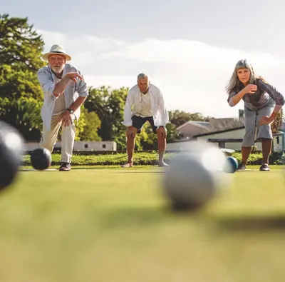 Pentanque Boules Lawn