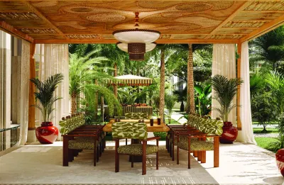 Indoor & Outdoor Dining Areas