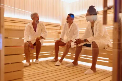 Men's Sauna & Steam Room