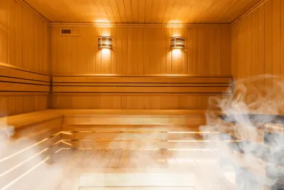 Steam Room & Fitting Room
