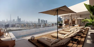 Swimming Pool & Sun Deck