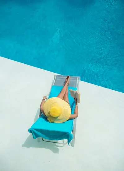 Indoor & Outdoor Pool