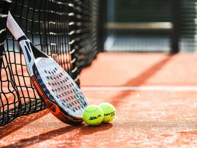 Paddle  Court