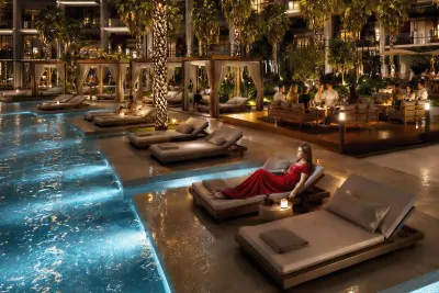 Sun Deck & Loungers