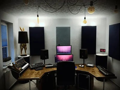 Music & Karaoke Studio
